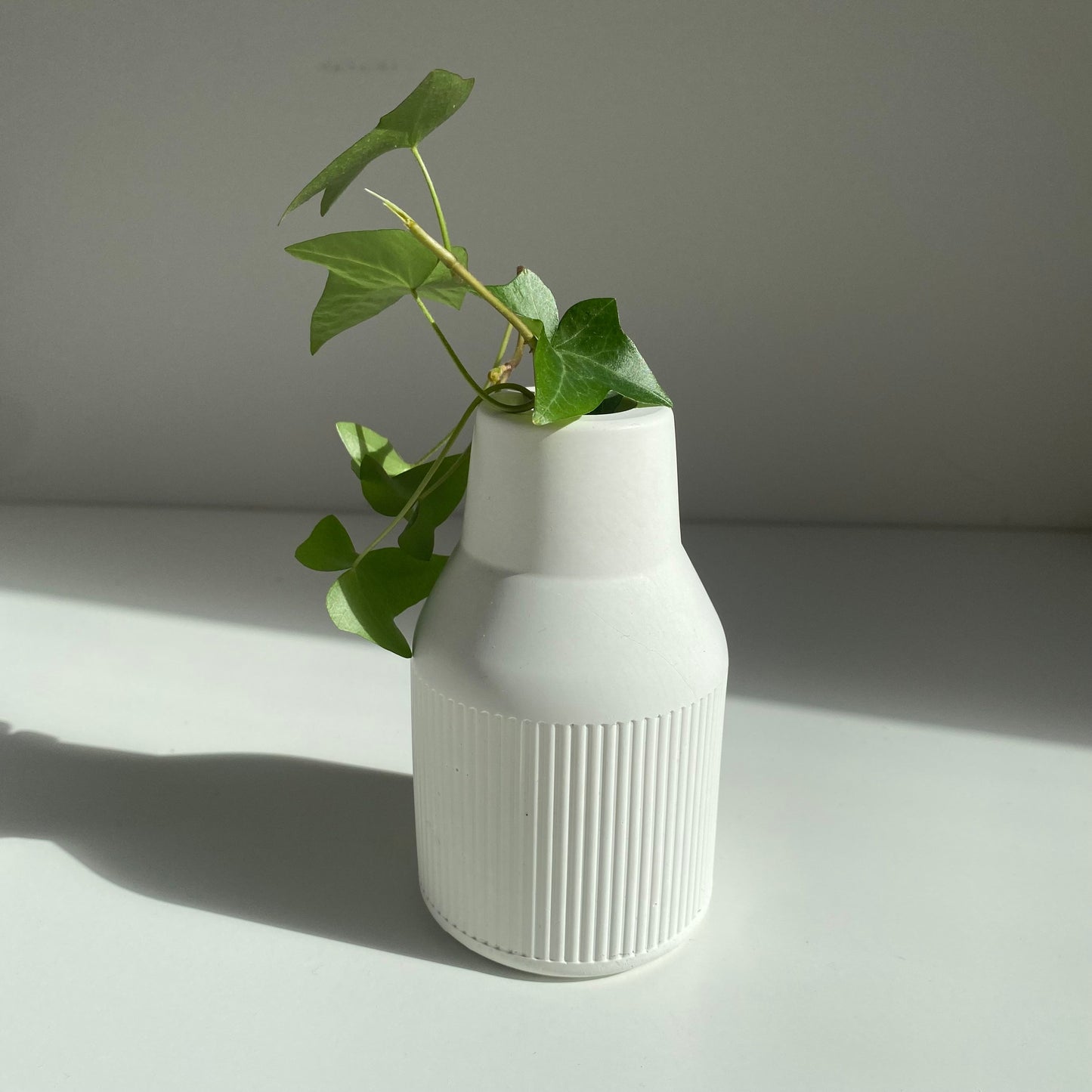Small Minimal Concrete Vase | Minimalist | Modern | Decorative Vase | Boho Scandinavian Decor | Home Decor