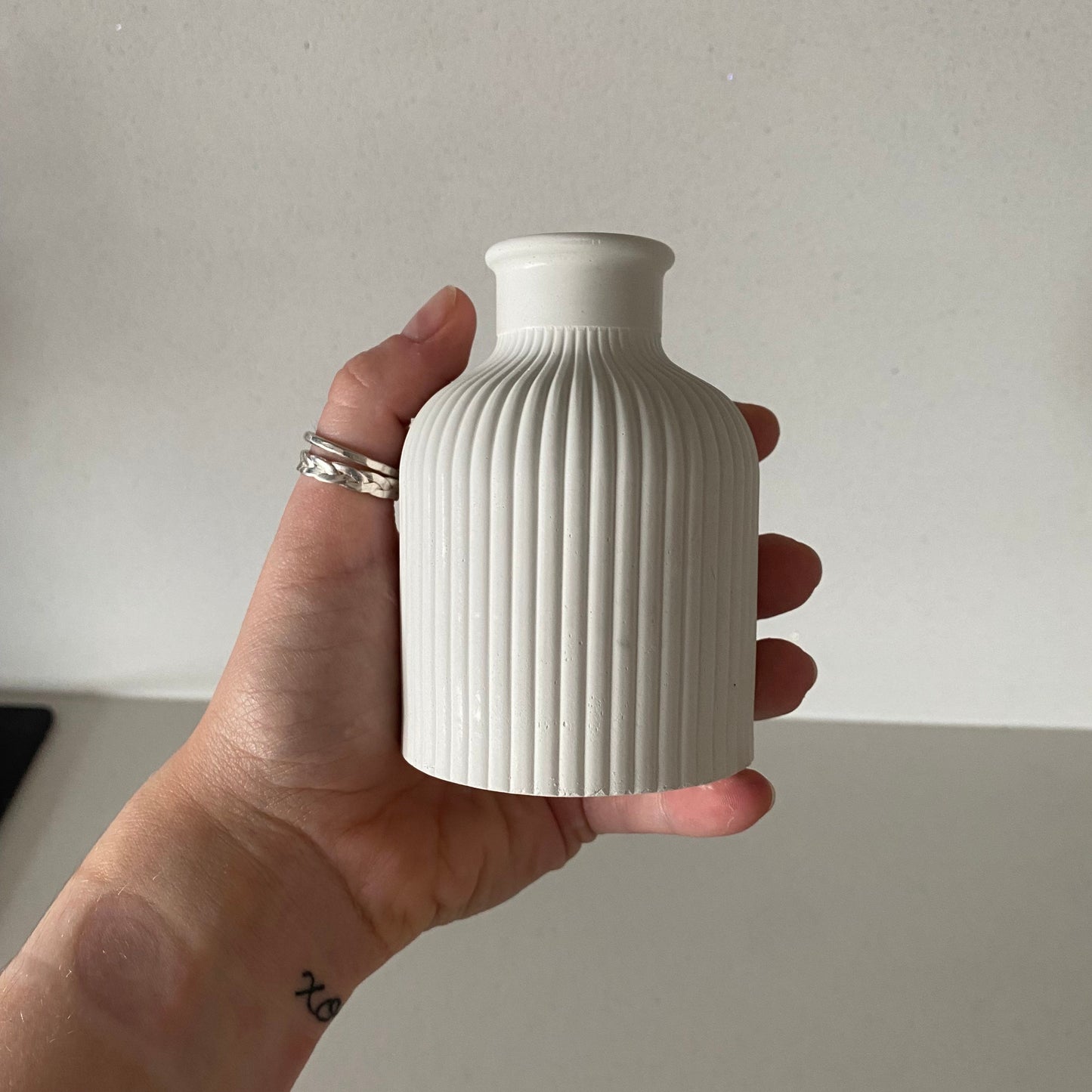 Small Minimal Concrete Vase | Minimalist | Modern | Decorative Vase | Boho Scandinavian Decor | Home Decor