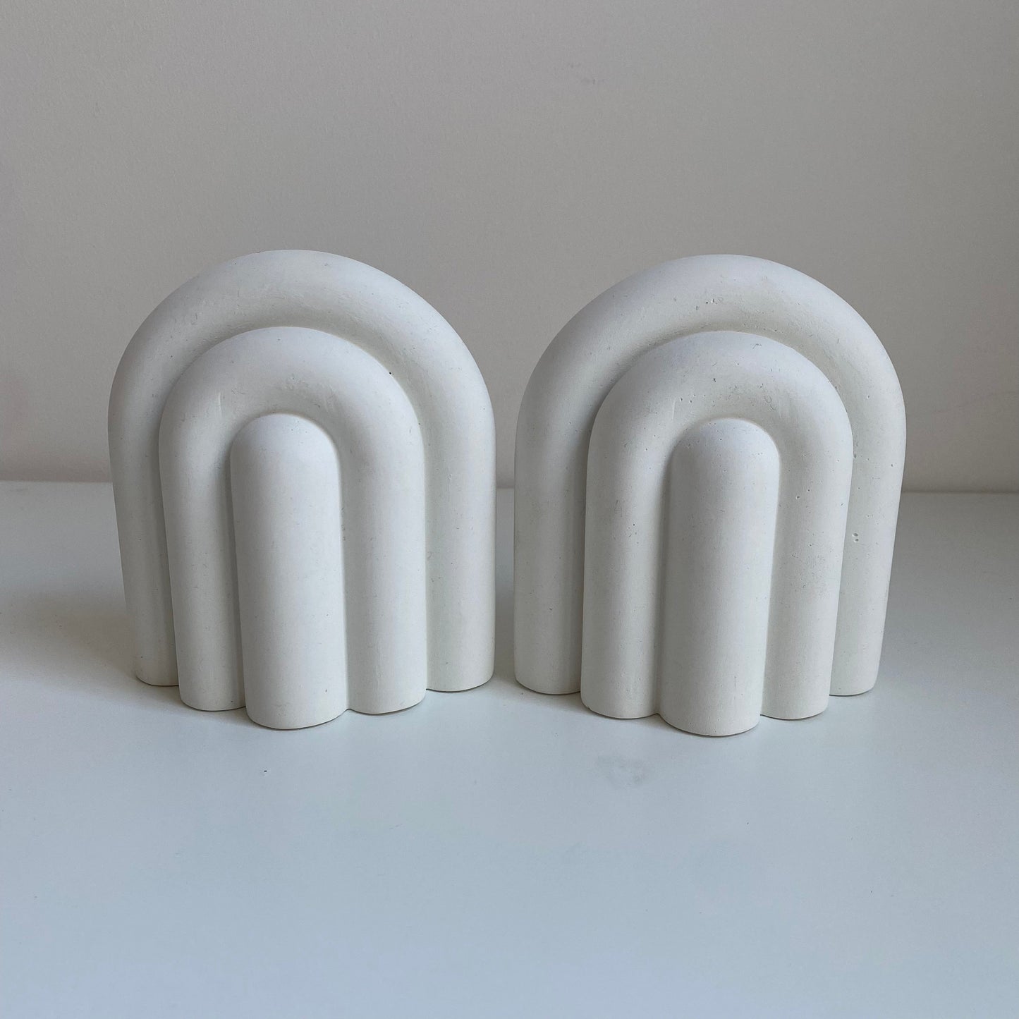 Concrete Arch Bookends | Book Holders | Modern Shelf Decor | Nordic Home Decor