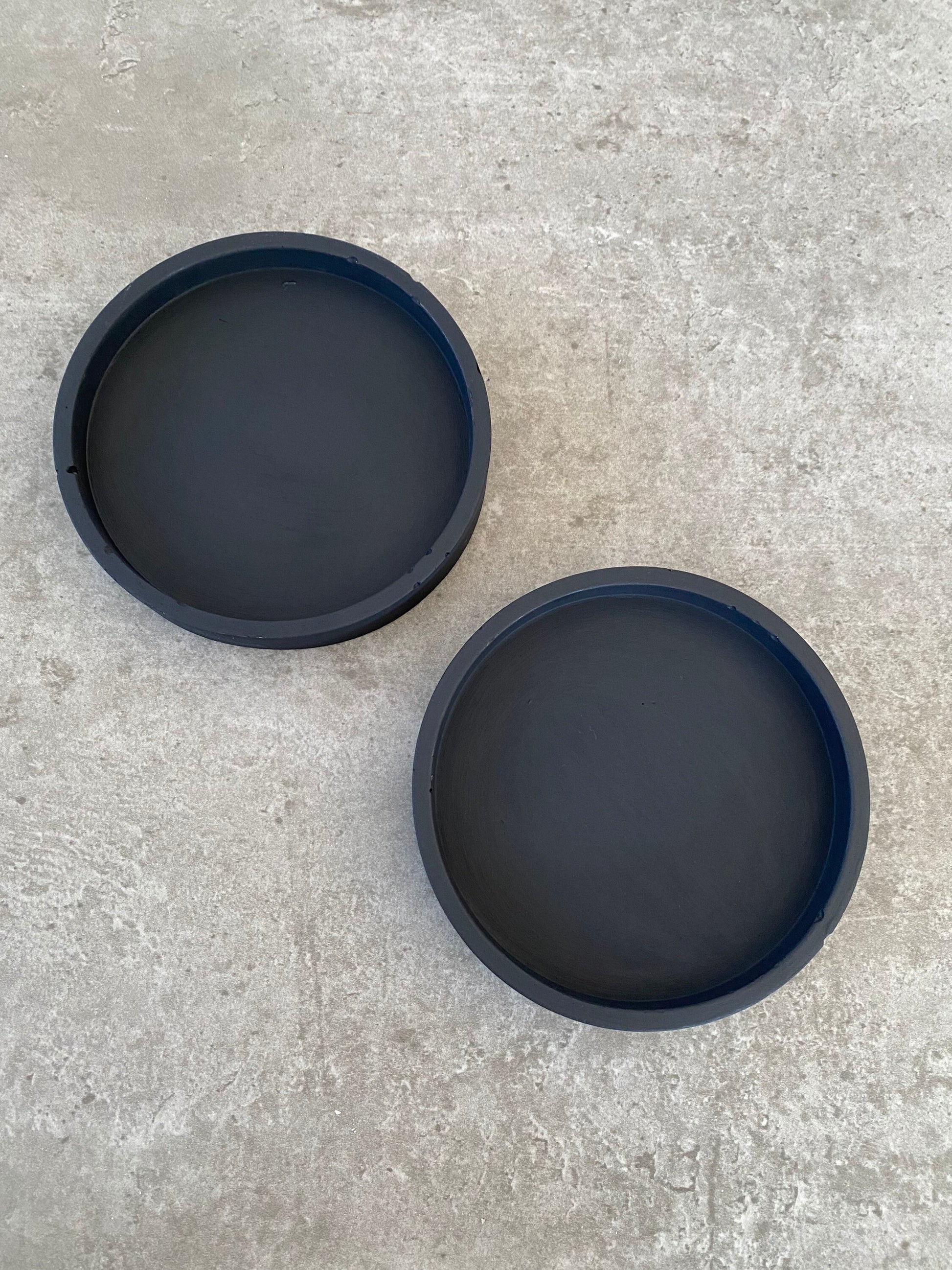 Multiple Sizes Concrete Small Round Decorative Trays | Soap Bottle Dish | Display Trays