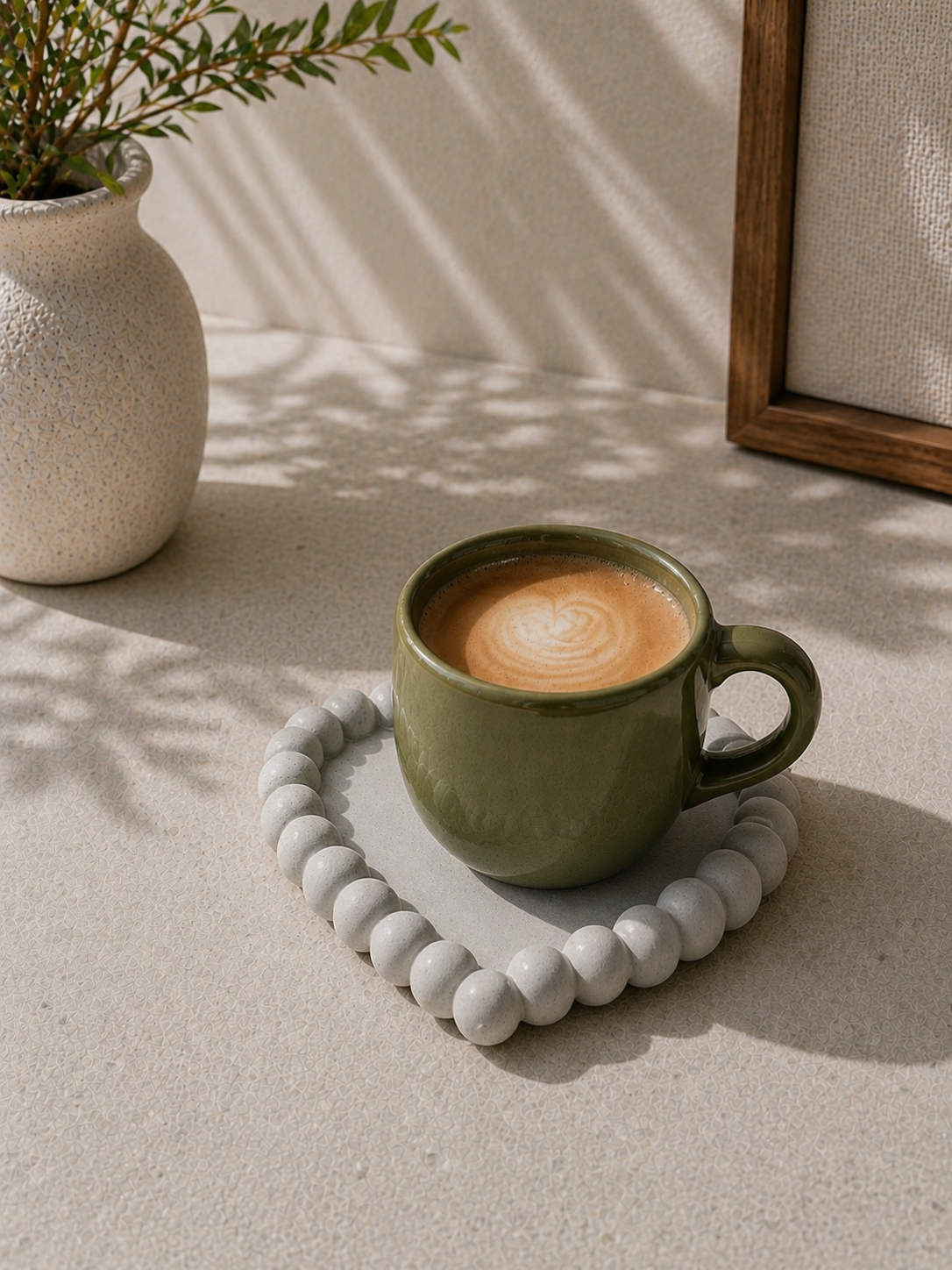 Concrete bubble heart coaster, decorative tray
