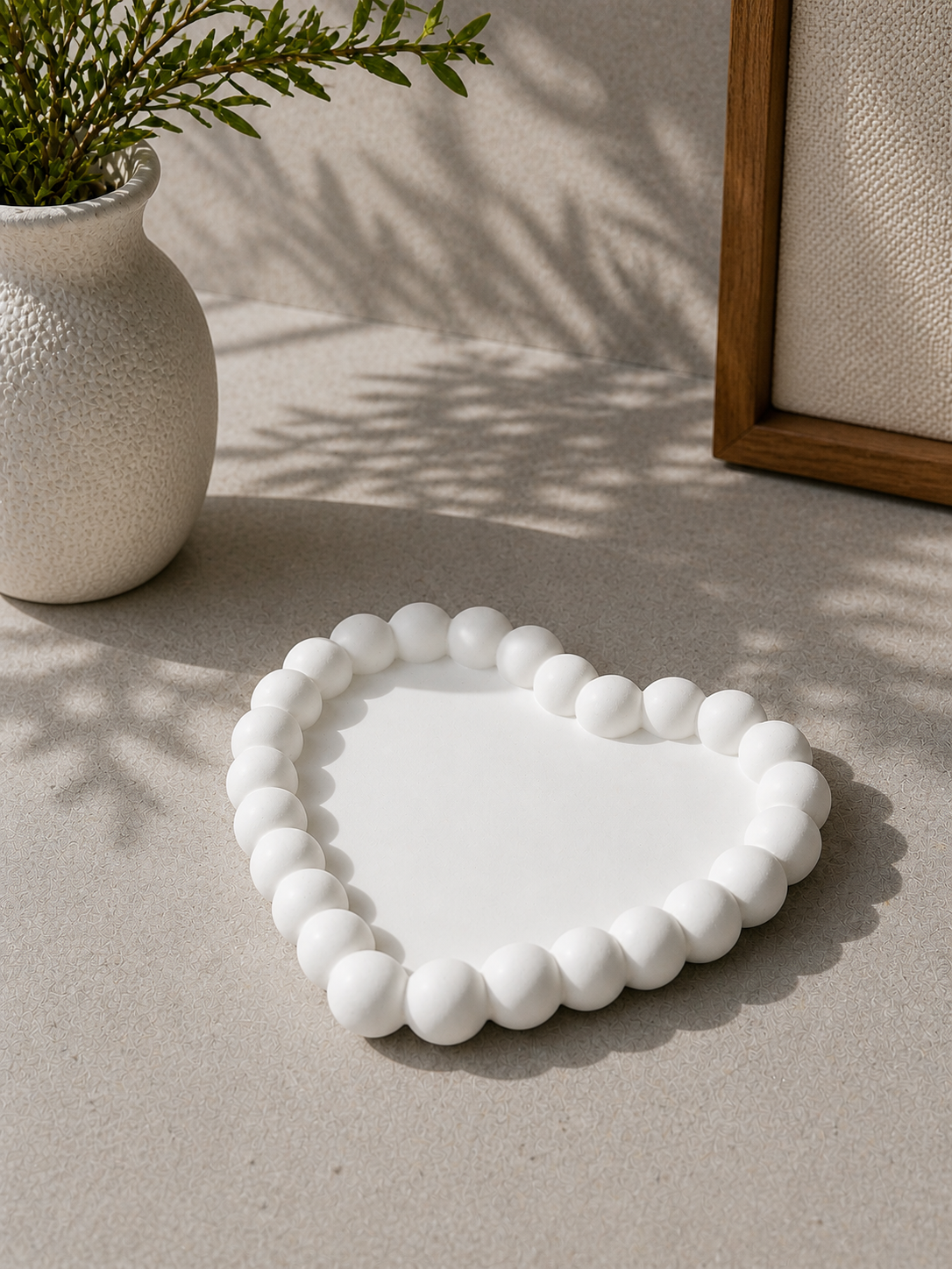 Concrete bubble heart coaster, decorative tray