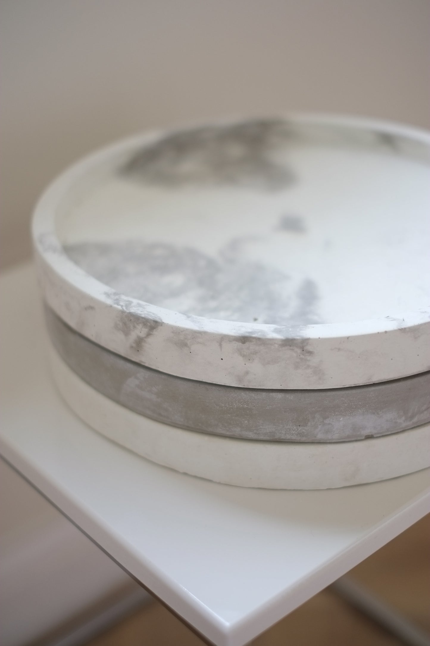 Large Concrete Round Tray | Decorative Display Tray