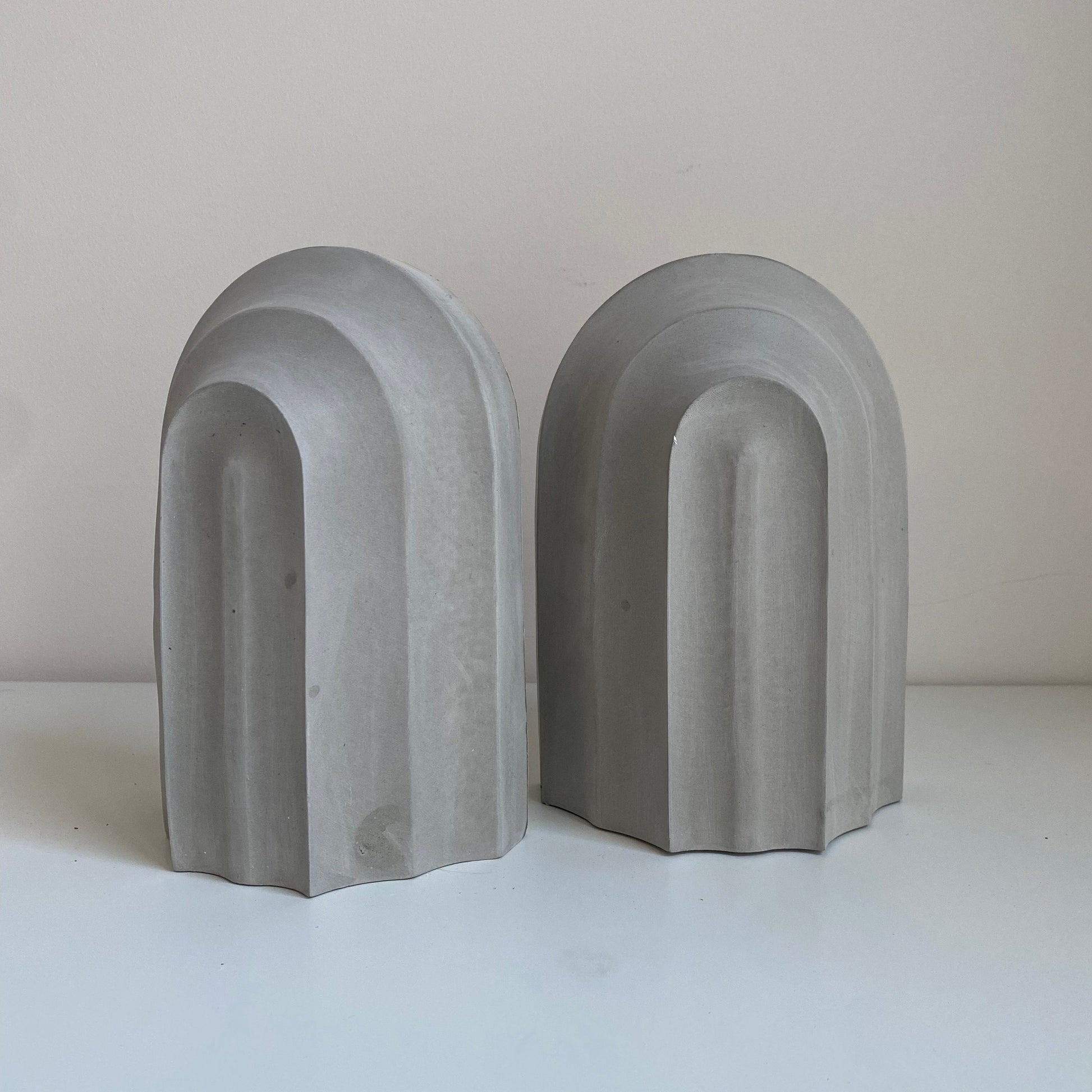 Large Concrete Arch Bookends | Book Holders | Modern Shelf Decor | Nordic Home Decor